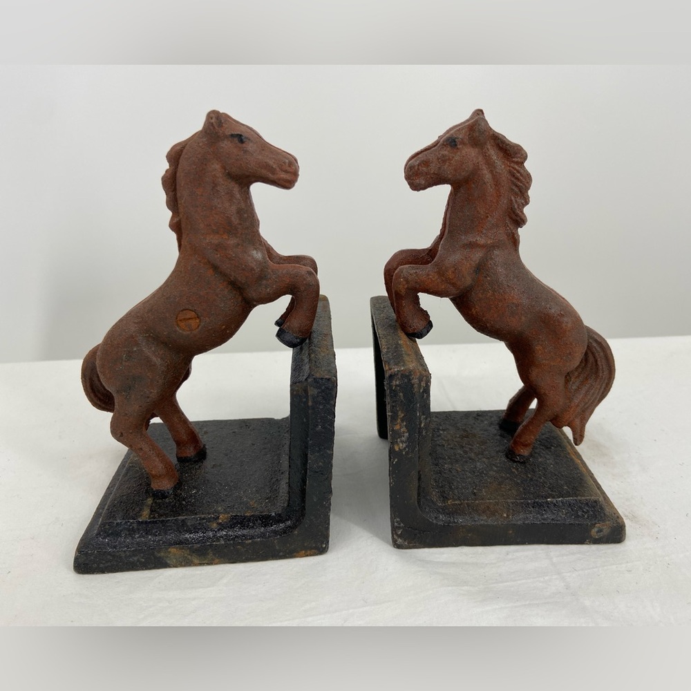 HomeArt NEW Cast Iron Horse Bookends Sold‎ as a set